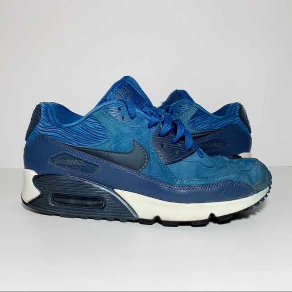 blue leather nike air max